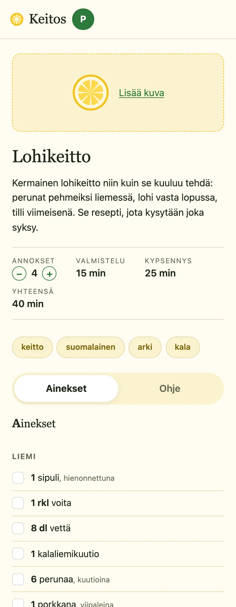 Reseptisivu keitoksessa: lohikeitto, annokset, ajat, tunnisteet ja ainekset rastitettavina